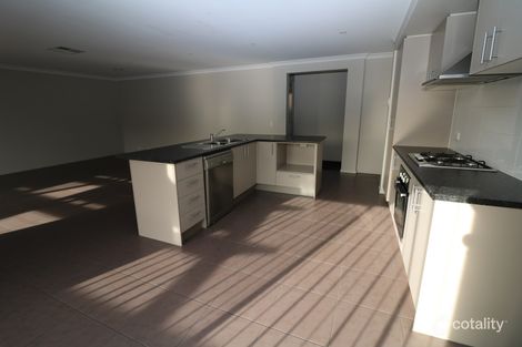 Property photo of 40 Bridgewater Circuit Armstrong Creek VIC 3217