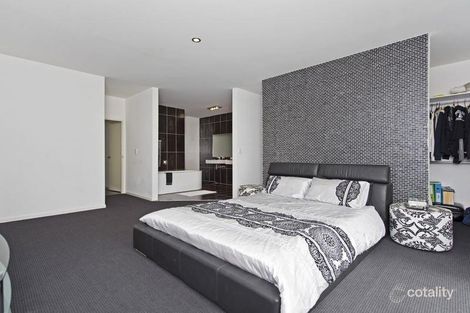 Property photo of 6 Waterlilly Place Upper Coomera QLD 4209