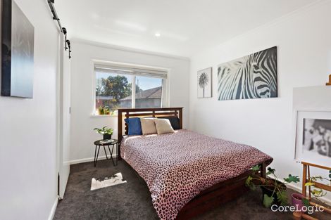 Property photo of 13/1 Fiona Court St Kilda VIC 3182