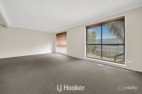 Property photo of 7 Cristata Avenue Endeavour Hills VIC 3802