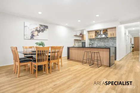 Property photo of 11 Athletic Circuit Clyde VIC 3978