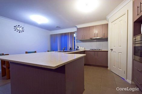 Property photo of 11 Birdsong Glade Tarneit VIC 3029