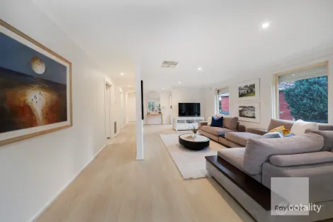 Property photo of 66 Clarke Drive Gladstone Park VIC 3043