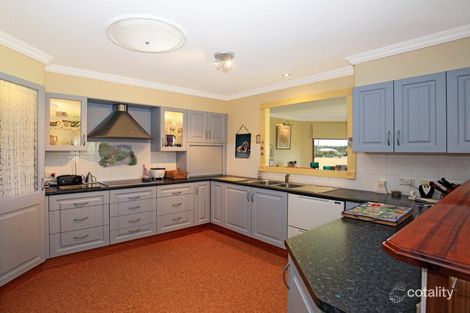 Property photo of 15 Wirrah Close Nowra Hill NSW 2540