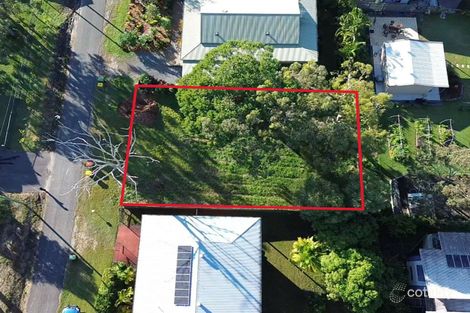 32 Warama St, Macleay Island, QLD 4184