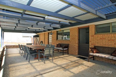 14 Suncrest Ave, Sussex Inlet, NSW 2540