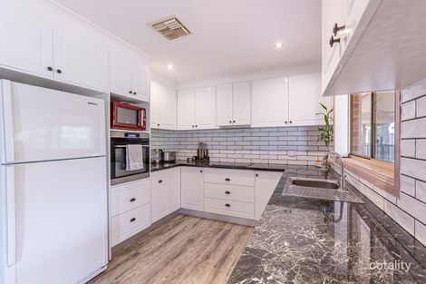 Property photo of 3 Silkwood Close Dubbo NSW 2830