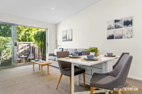 Property photo of 8/25 Macrobertson Street Mawson ACT 2607