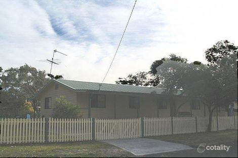 84 Elizabeth Bay Dr, Lake Munmorah, NSW 2259