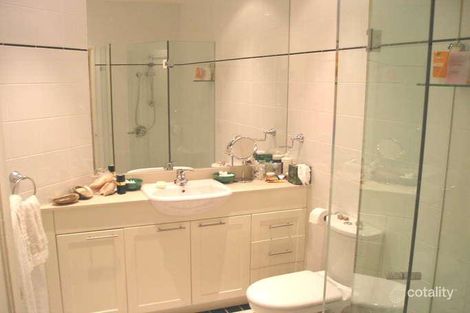Property photo of 2/2 Raymond Road Neutral Bay NSW 2089