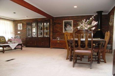 Property photo of 10 Dalkeith Court Frankston VIC 3199