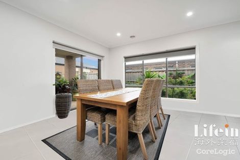 Property photo of 83 Middleton Drive Point Cook VIC 3030