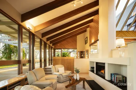 Property photo of 69 Deerhurst Road Brookfield QLD 4069