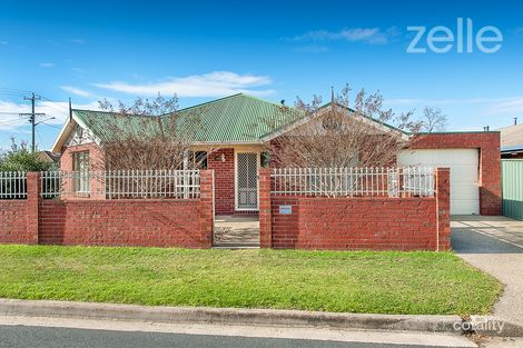 Property photo of 1/438 Kotthoff Street Lavington NSW 2641