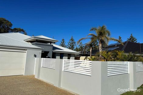 Property photo of 37 Arrowwood Loop Secret Harbour WA 6173