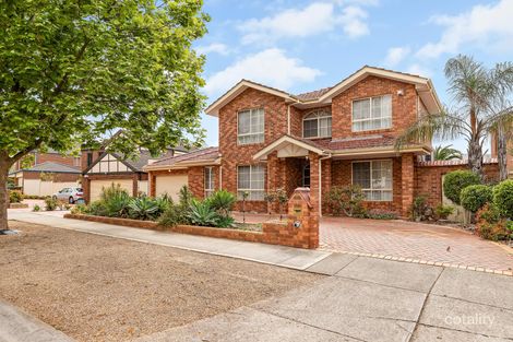 36 Mccubbin Dr, Taylors Lakes, VIC 3038