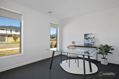 Property photo of 22 Ashbourne Boulevard Donnybrook VIC 3064