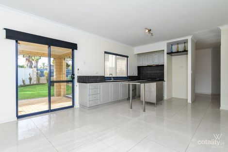 Property photo of 31 Wendron Street Cloverdale WA 6105