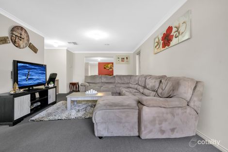 Property photo of 13 Bronhill Court Cranbourne West VIC 3977