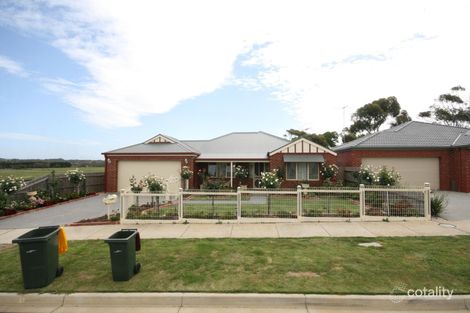 121 Bickford Rd, Grovedale, VIC 3216