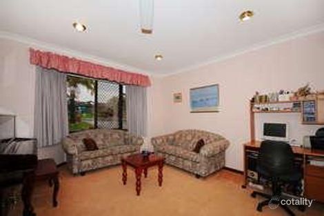 Property photo of 36 Sandgate Way Marangaroo WA 6064