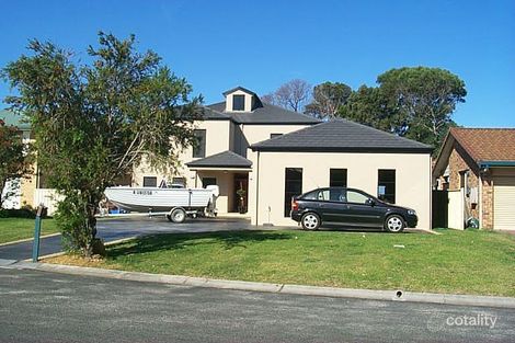 36 The Peninsula, Yamba, NSW 2464