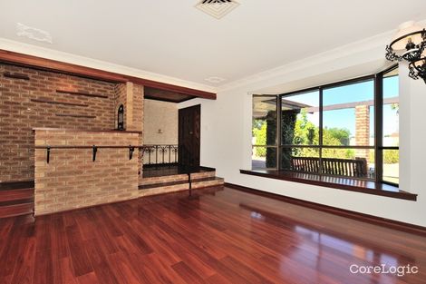 Property photo of 31 Jindarra Close Cooloongup WA 6168