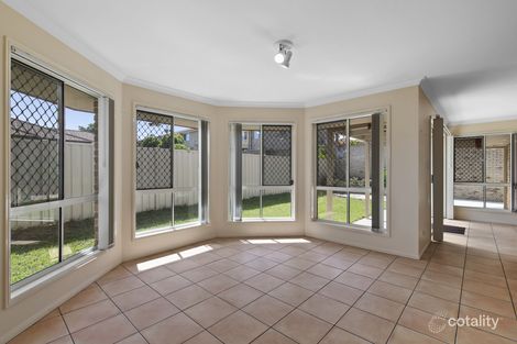 Property photo of 32 Pinedale Crescent Parkinson QLD 4115