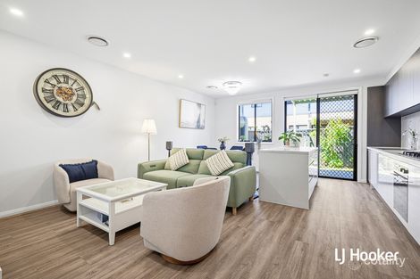 Property photo of 33 Monk Glade Riverstone NSW 2765