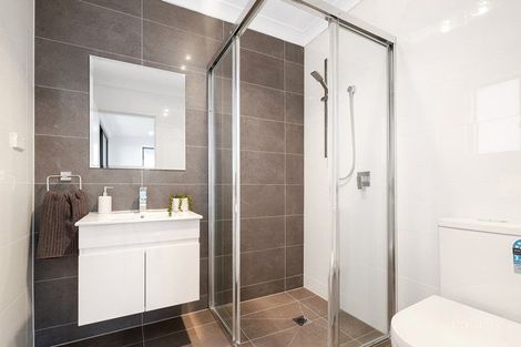 3/63 Junction Rd, Moorebank, NSW 2170