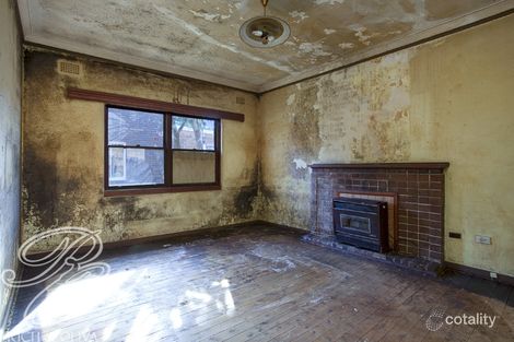 Property photo of 6 Fountain Avenue Croydon Park NSW 2133