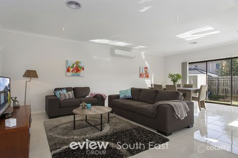 Property photo of 7A Turella Close Berwick VIC 3806