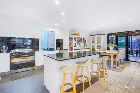 Property photo of 38 Tranquility Circuit Helensvale QLD 4212