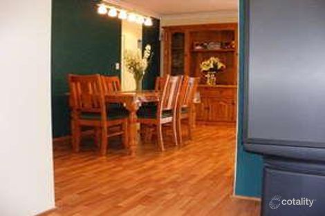 Property photo of 31 Sunray Circle Ellenbrook WA 6069