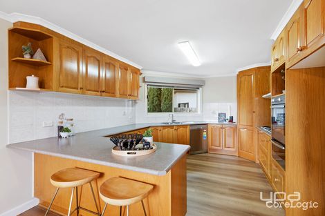 Property photo of 15 Tormorvey Avenue Hillside VIC 3037