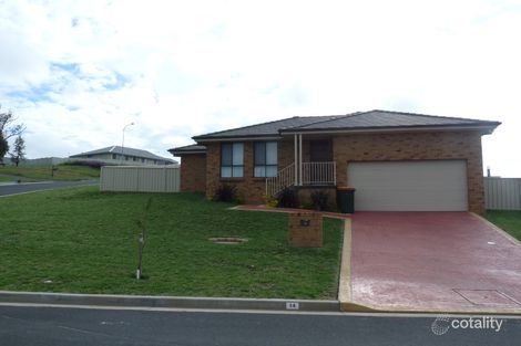 Property photo of 14 Windamingle Place Orange NSW 2800