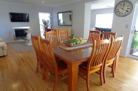 Property photo of 8 Carissa Turn Halls Head WA 6210