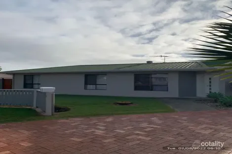 1/4 Peter Ct, Andergrove, QLD 4740