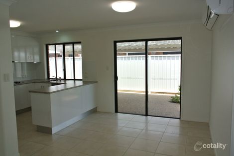 Property photo of 2/191 Barolin Street Avenell Heights QLD 4670