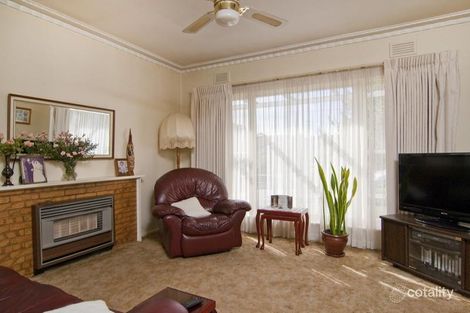 Property photo of 35 Clarence Avenue Kennington VIC 3550