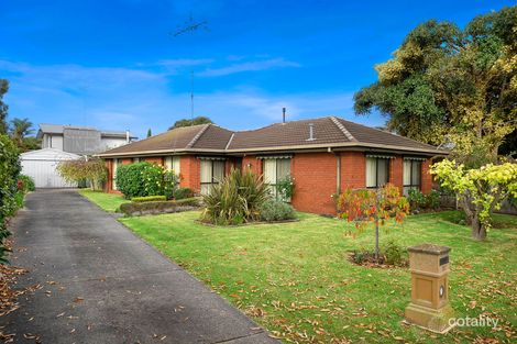 12 Glamis St, Newtown, VIC 3220