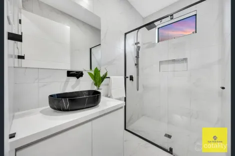 Property photo of 53 Rivella Circuit Tarneit VIC 3029