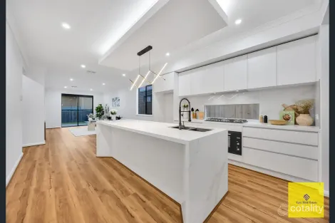 Property photo of 53 Rivella Circuit Tarneit VIC 3029