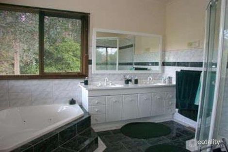 Property photo of 12 Jennifer Court Warrandyte VIC 3113
