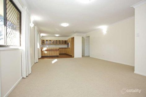 Property photo of 7 Farm Court Redcliffe QLD 4020