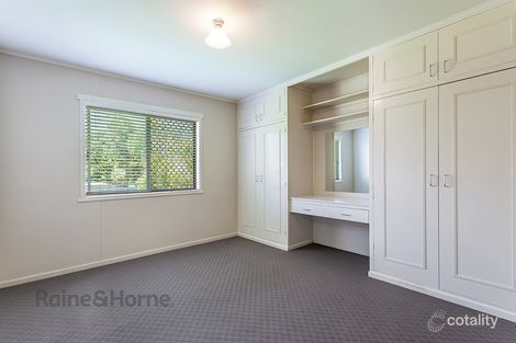Property photo of 2/37 Barrymount Crescent Mount Lofty QLD 4350