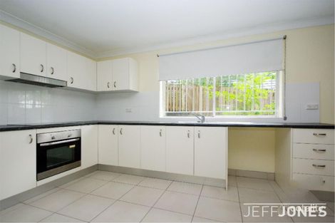 Property photo of 2/10 Victoria Street Kelvin Grove QLD 4059