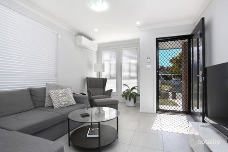 Property photo of 6A Carlyle Crescent Cambridge Gardens NSW 2747