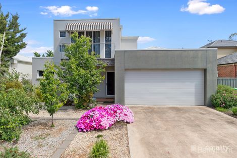 6 The Boulevard, White Hills, VIC 3550