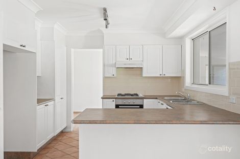 Property photo of 7 Scribbly Gum Crescent Erina NSW 2250